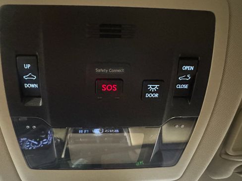 Used 2019 Lexus NX 300 FWD image 17