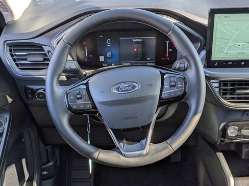 New 2026 Ford Escape SE image 12