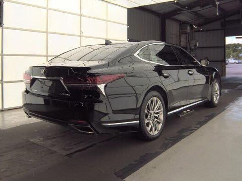 Used 2018 Lexus LS 500 w/ Interior Upgrade Package image 3