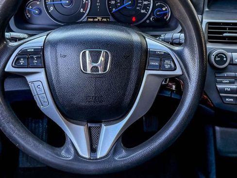 Used 2012 Honda Crosstour EX image 30