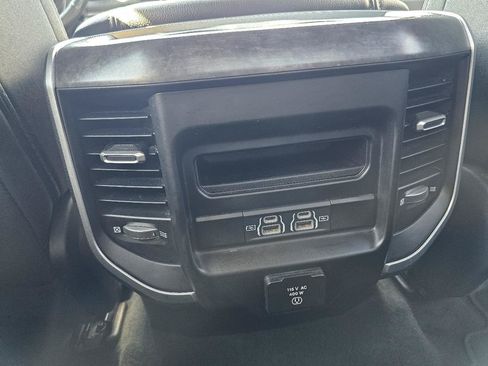Used 2021 RAM 1500 Big Horn AWD/4WD image 37