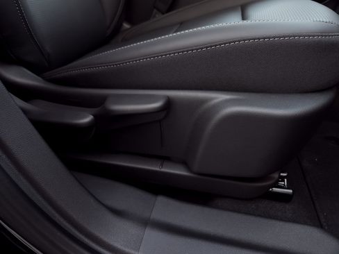 New 2025 Buick Envision Preferred image 44