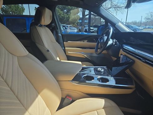 Certified 2025 Cadillac Escalade IQ Luxury 2 image 6