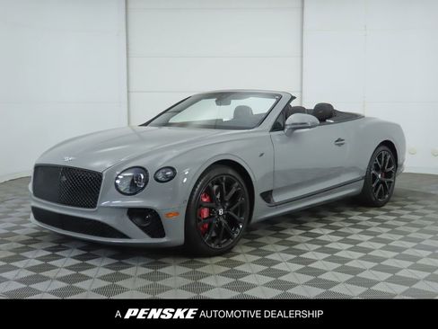 Used 2024 Bentley Continental GT S image 1