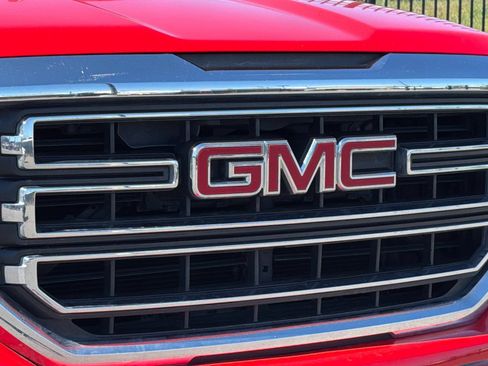 Used 2017 GMC Sierra 1500 SLE w/ Suspension Package, Off-Road AWD/4WD image 40