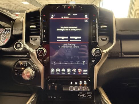 Used 2019 RAM 2500 Laramie image 33