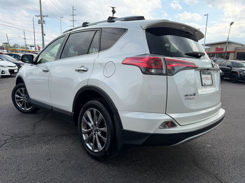 Used 2017 Toyota RAV4 Limited w/ Advanced Technology Package image 10