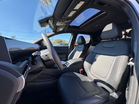 New 2025 Hyundai Santa Cruz SEL image 17