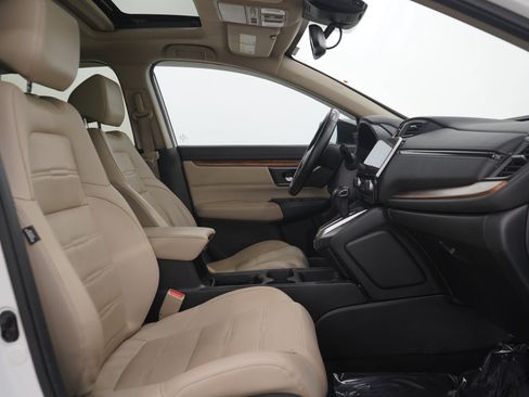 Used 2017 Honda CR-V Touring image 13