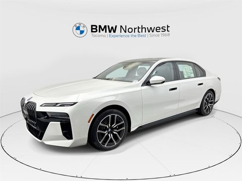 New 2026 BMW i7 xDrive60 AWD/4WD image 1