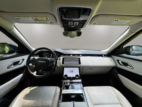Used 2019 Land Rover Range Rover Velar S AWD/4WD image 19
