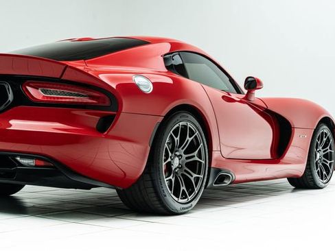 Used 2014 SRT Viper GTS w/ GTS Laguna Interior Package RWD image 13