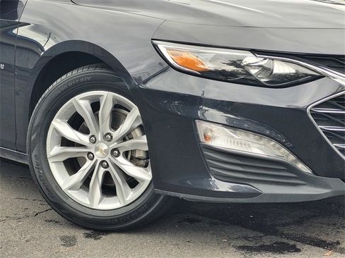 Used 2023 Chevrolet Malibu LT image 4