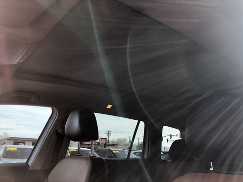 Used 2018 Volkswagen Atlas SEL Premium image 12