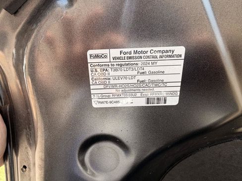 Used 2024 Ford Explorer ST w/ Equipment Group 401A AWD/4WD image 18