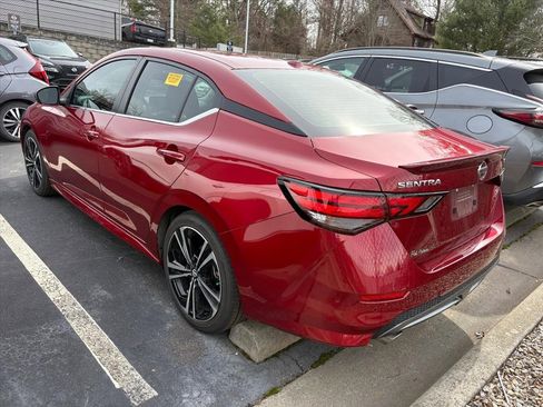 Used 2023 Nissan Sentra SR w/ Trunk Package image 5