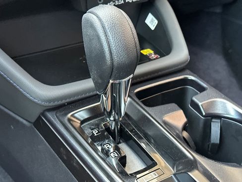 New 2026 Subaru Forester Premium AWD/4WD image 23