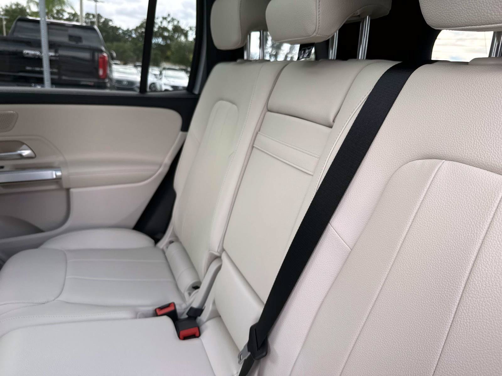 Certified 2025 Mercedes-Benz GLB 250 image 13