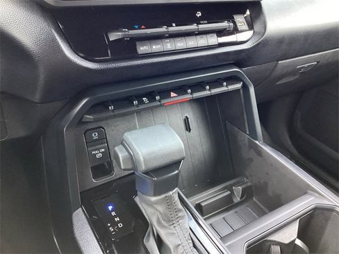 Certified 2026 Toyota Tundra SR5 image 22