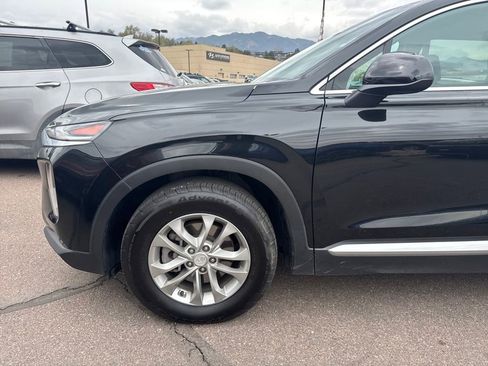 Used 2020 Hyundai Santa Fe SE FWD image 19