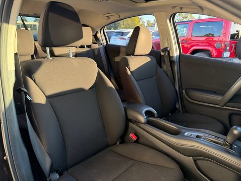 Used 2016 Honda HR-V EX image 20