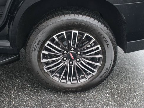 Used 2026 GMC Yukon Elevation AWD/4WD image 44