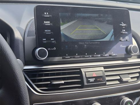 Used 2020 Honda Accord LX image 26
