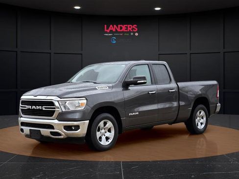 Used 2019 RAM 1500 Big Horn RWD image 1