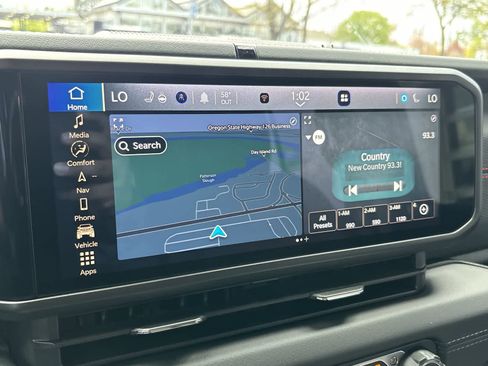 Used 2025 Jeep Wrangler Unlimited Rubicon image 13