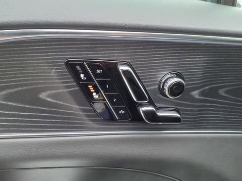 New 2025 Cadillac Lyriq Sport image 26