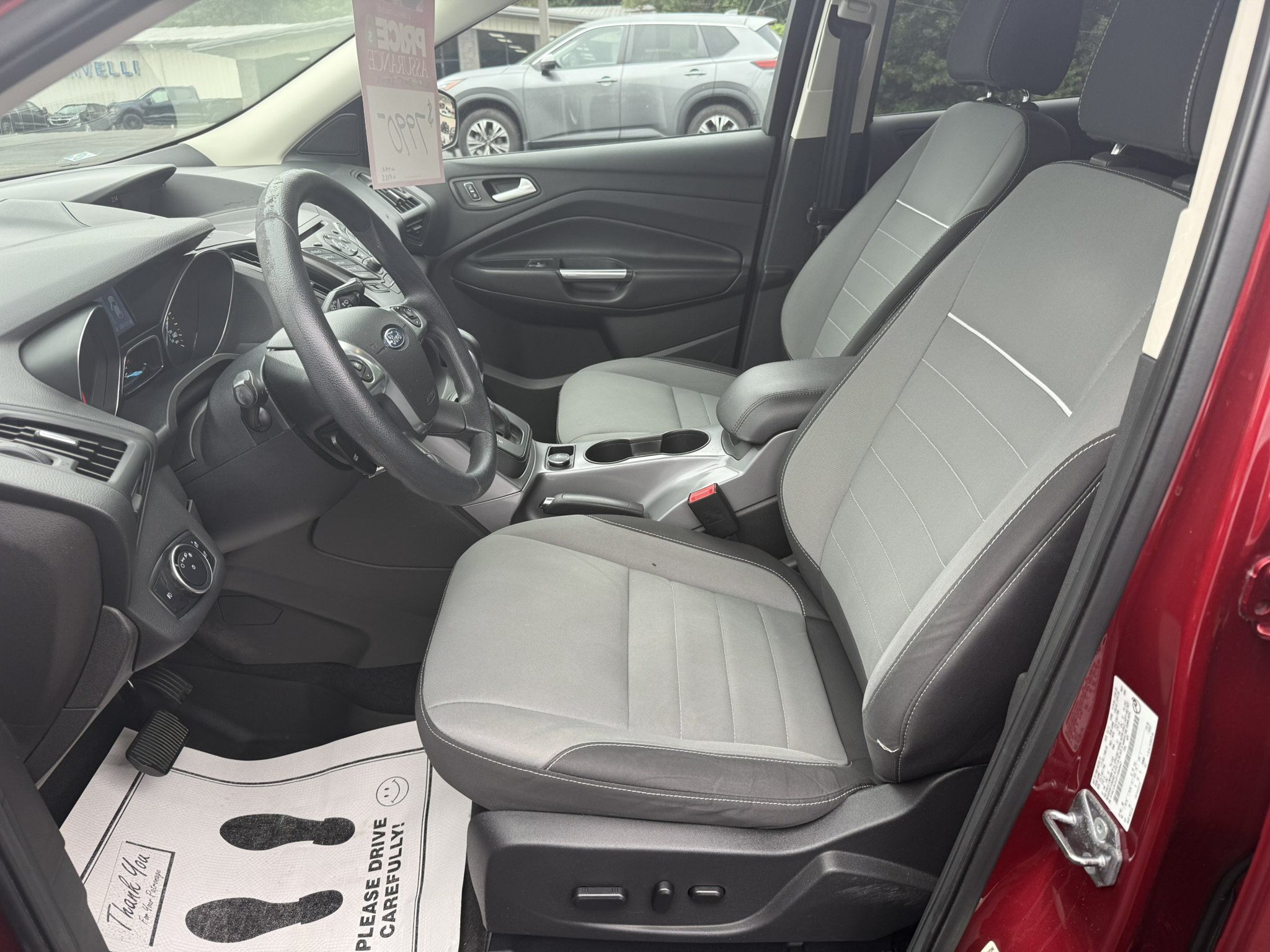 Used 2015 Ford Escape SE AWD/4WD image 10