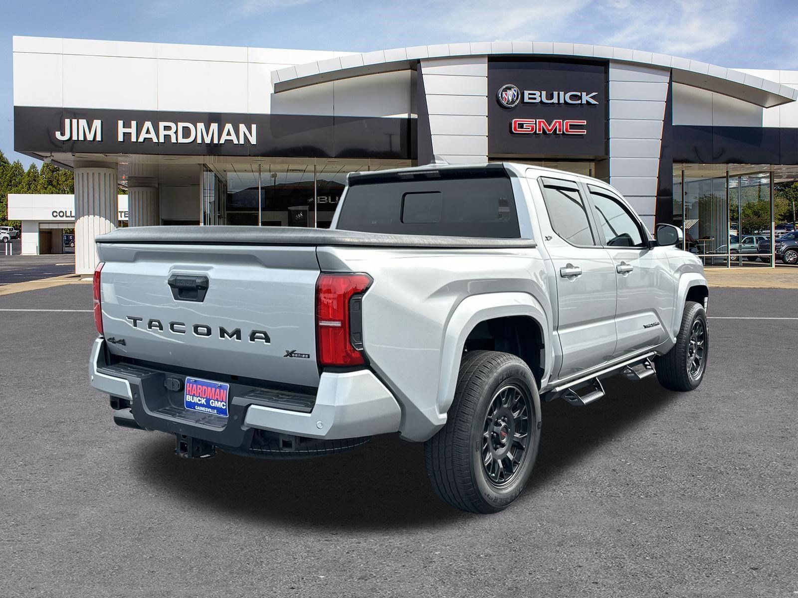 Used 2024 Toyota Tacoma SR5 w/ SR5 Upgrade Package AWD/4WD image 7