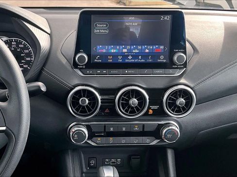 Certified 2024 Nissan Sentra SV image 7