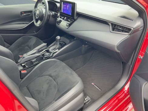 Used 2025 Toyota Corolla Premium Plus image 31