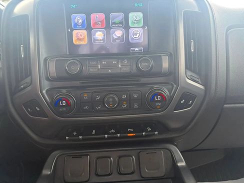 Used 2018 GMC Sierra 1500 SLT AWD/4WD image 15