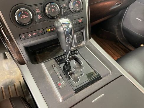 Used 2010 MAZDA CX-9 Grand Touring w/ Moonroof & Bose Audio Pkg AWD/4WD image 9