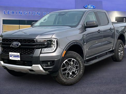 Used 2024 Ford Ranger XLT w/ FX4 Off-Road Package AWD/4WD image 3