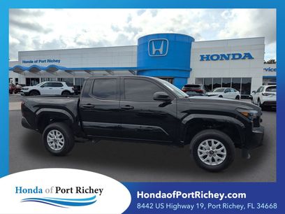 Used 2025 Toyota Tacoma SR