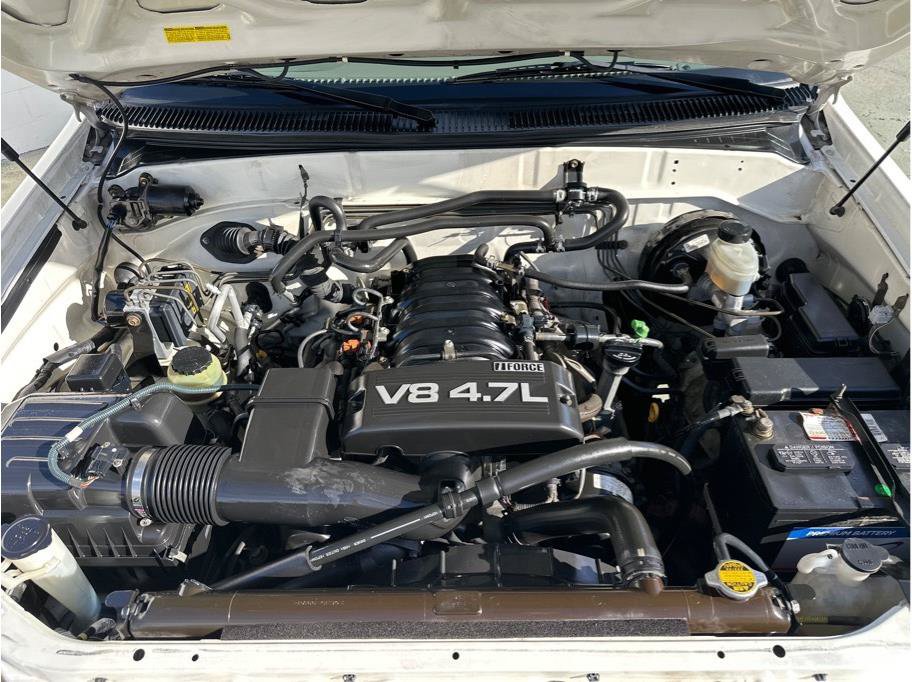 Used 2005 Toyota Sequoia SR5 RWD image 28