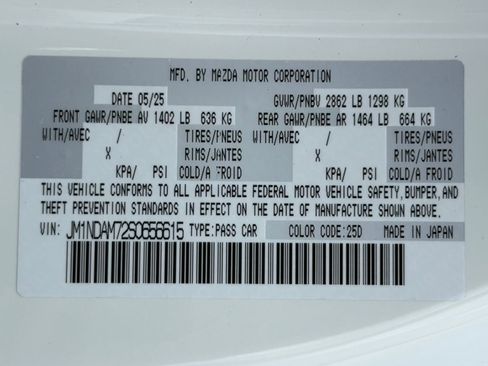 Used 2025 MAZDA MX-5 Miata RF Grand Touring RWD image 38