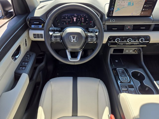 New 2026 Honda Pilot Touring image 8