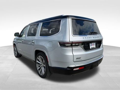 Used 2023 Jeep Grand Wagoneer Series II AWD/4WD image 7