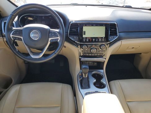 Used 2020 Jeep Grand Cherokee Limited image 25