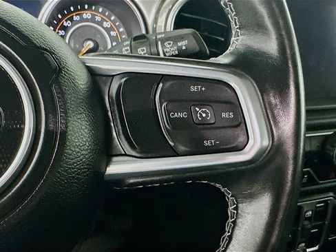 Used 2022 Jeep Wrangler Unlimited Sahara w/ Cold Weather Group image 26