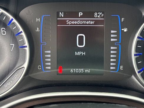 Used 2023 Chrysler Voyager LX FWD image 37