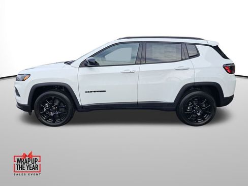 New 2026 Jeep Compass Latitude image 2