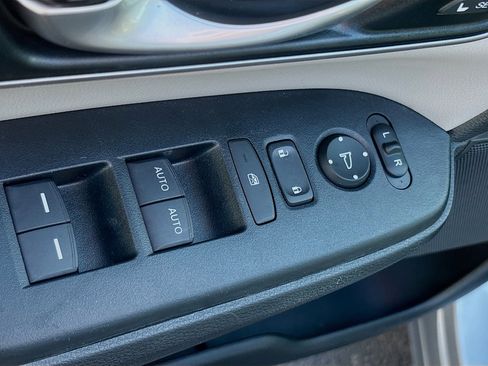 Used 2018 Honda CR-V EX-L image 23