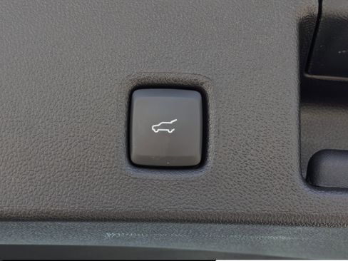 New 2025 Ford Escape ST-Line w/ Equipment Group 301A image 15