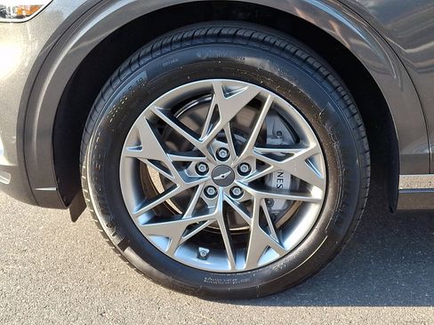 Certified 2025 Genesis GV70 2.5T w/ Select Package AWD/4WD image 8