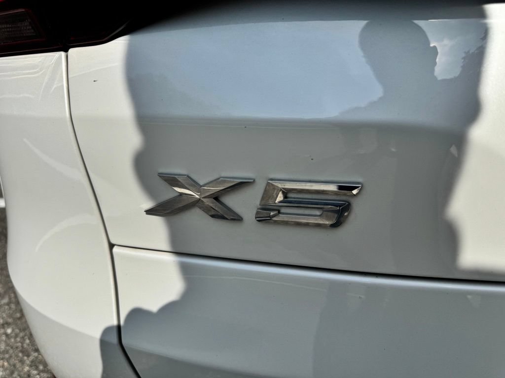 Used 2023 BMW X5 xDrive40i w/ Executive Package AWD/4WD image 7
